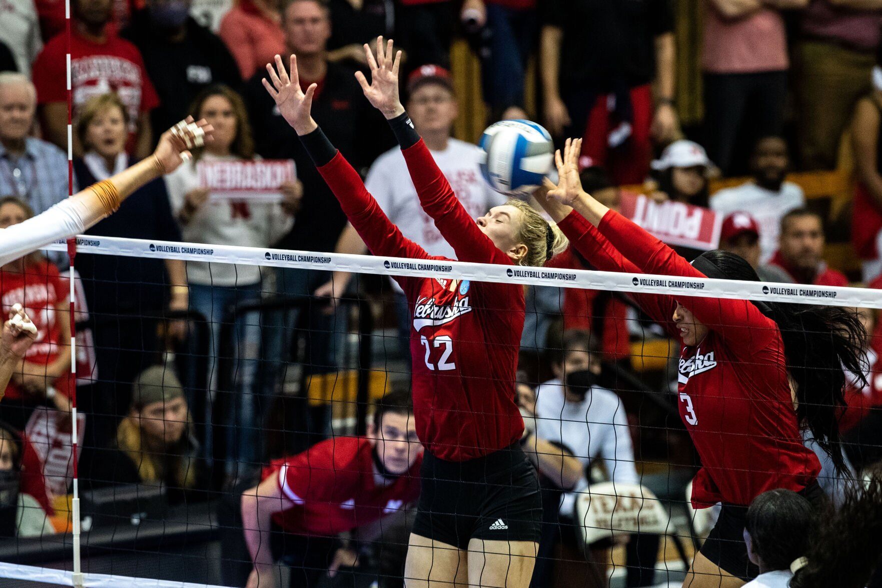 121221-owh-spo-nuvolley-LS12.jpg
